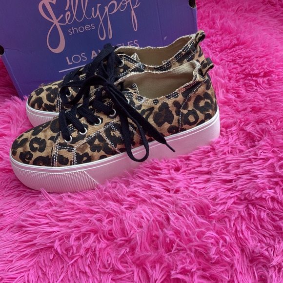 Jellypop Los Angeles Newstar platform sneakers with leopard spots size 9 NWT - Picture 4 of 9